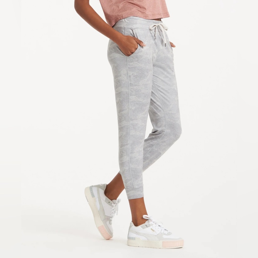 Vuori Performance Jogger - New